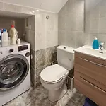 Apartamento 2 Bedroom Amazing In