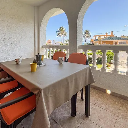Apartment Awesome In With Wifi Dénia