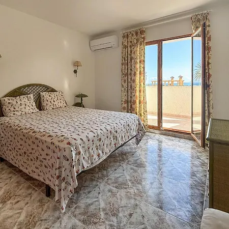 Awesome In With Wifi Dénia