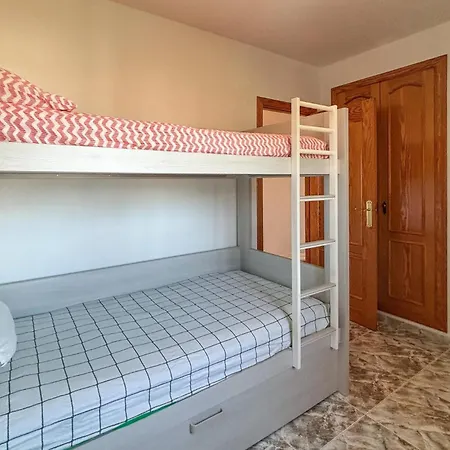 Apartment Awesome In With Wifi Dénia