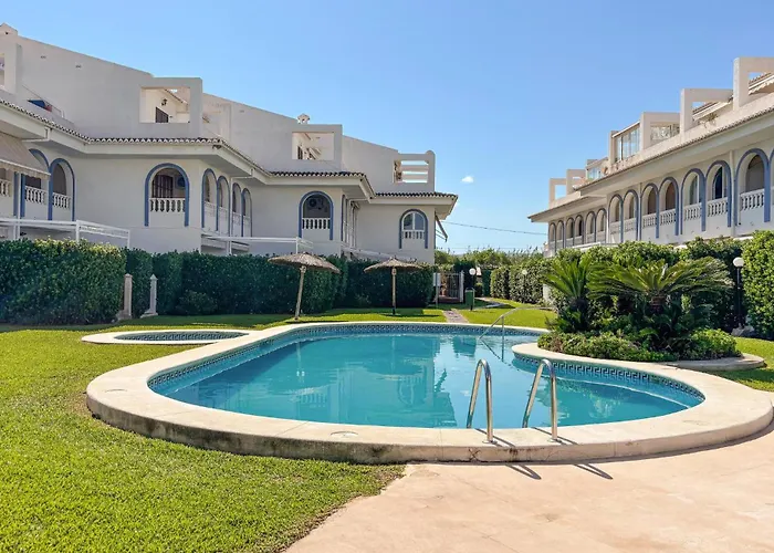2 Bedroom Beautiful In Apartment Denia